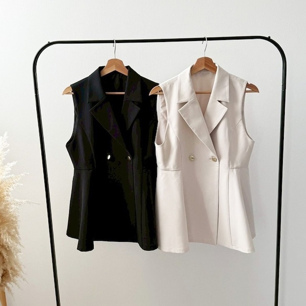 しまむら 裾フレアテーラードベスト(misato) しまむらの裾フレアテーラードベスト(misato)