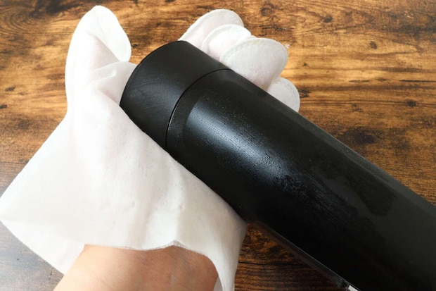 ダイソー 除菌ができる お掃除用 ウェット手袋 ダイソーの除菌ができる お掃除用 ウェット手袋は掃除機のお手入れにぴったり