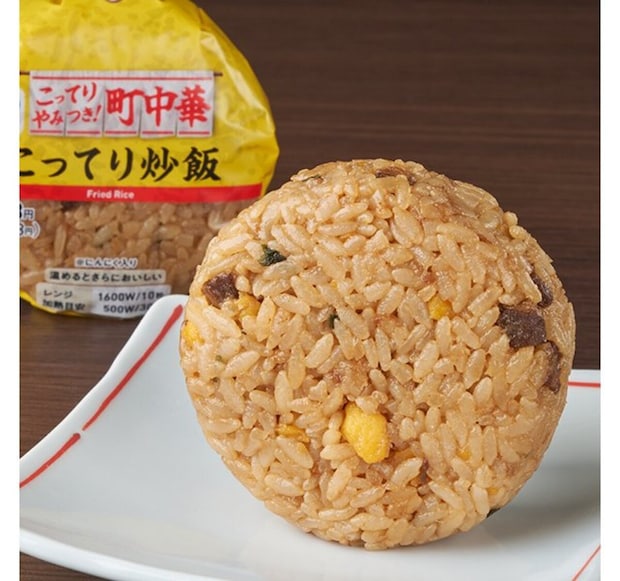 ファミリーマート　ファミマ　こってりやみつき！町中華　こってり炒飯おむすび
