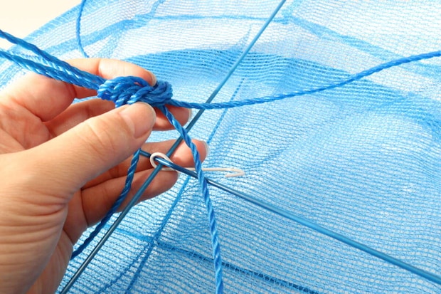 ダイソー つなげる多用途ネット ダイソーのつなげる多用途ネットの上部の紐