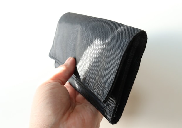 カードがむき出しなの気になってた…弱点を克服した100均優秀財布