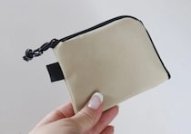 100均だからって侮れない！むしろコレしか使えなくなるレベル♡使って驚いた優秀財布