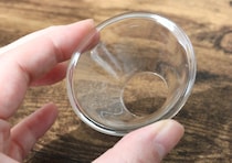 見つけたら手放しちゃダメ！植物好きさんに大人気の100均おしゃれ花瓶