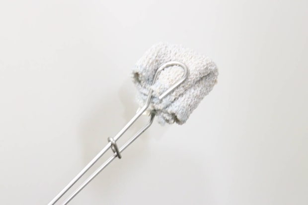 セリア ハンギングステンレススポンジトング 35cm スポンジ セリア ハンギングステンレススポンジトング 35cm スポンジ