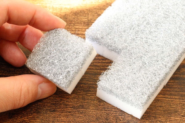 ダイソーの8カットになったシンクお掃除シート＋メラミン（落ち落ちV）