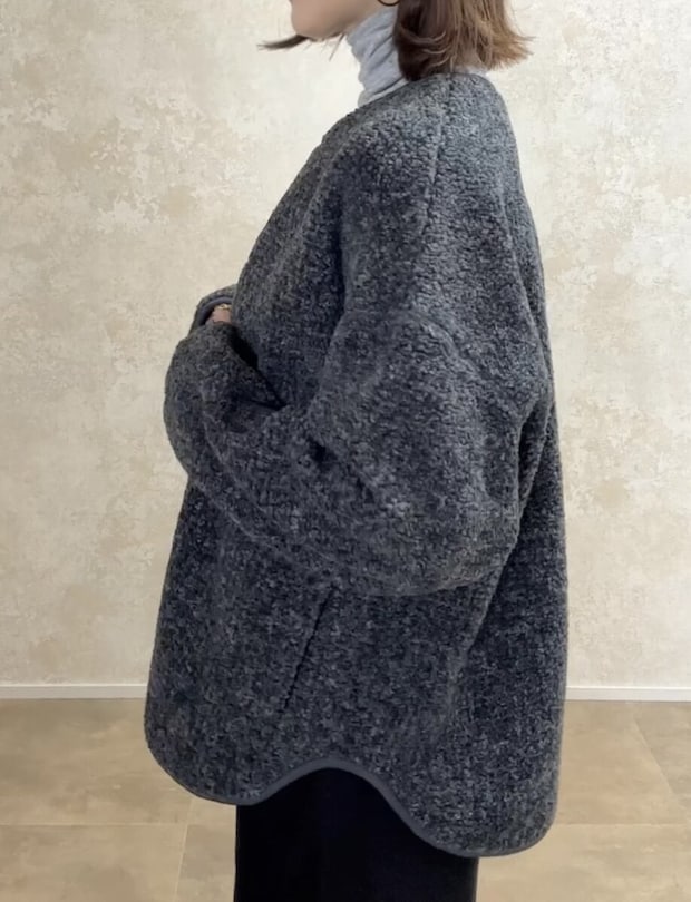 ユニクロボアフリースリラックスカーディガン　Mサイズ丈感横