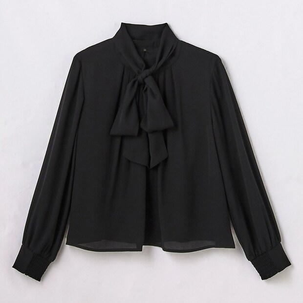 しまむらのリボンブラウス（どこでもっと！）