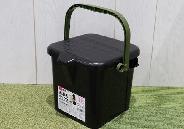 ダイソー　座れるボックス　パッケージ