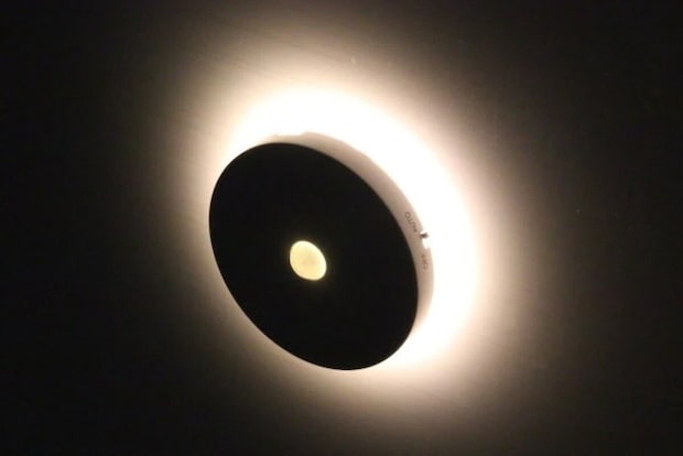 ダイソーのLEDセンサーライトを点灯する