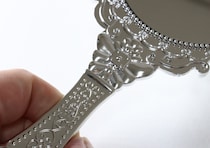 値段1ケタ間違えてない！？アマゾンだと1500円…有名ブランド激似の高見え100均商品