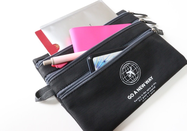 とにかくかさばらない！スッキリ収納できる100均お守りポーチ