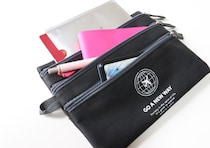 とにかくかさばらない！スッキリ収納できる100均お守りポーチ