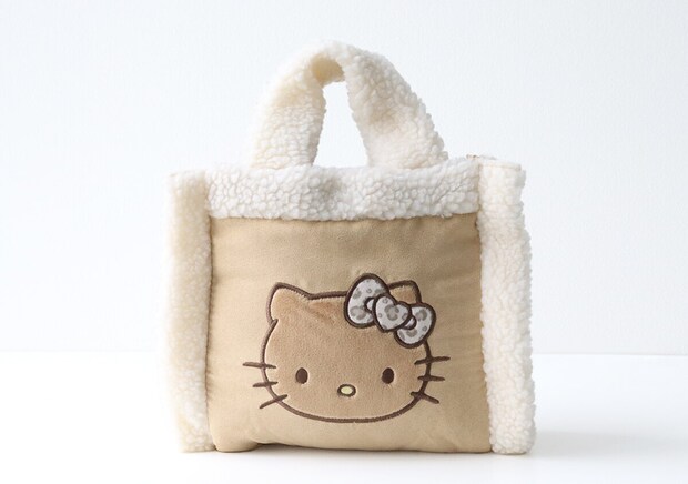 宝島社ムック付録のハローキティのフェイクムートンバッグcreamy brown ver.2