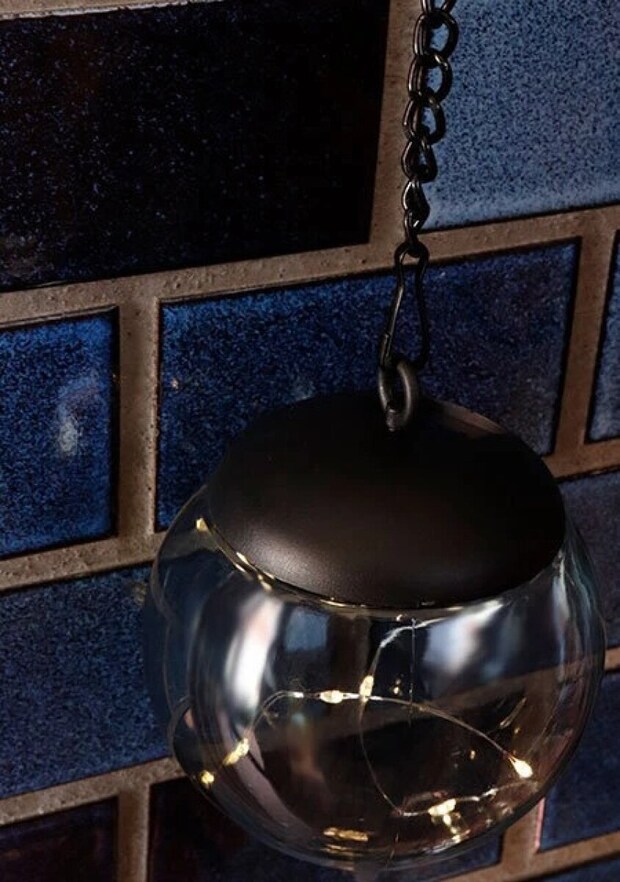 ダイソー　ソーラーライト　吊りタイプ（クリップ付）　