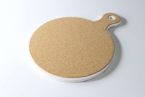 セラミック鍋敷き（取っ手付）　裏面