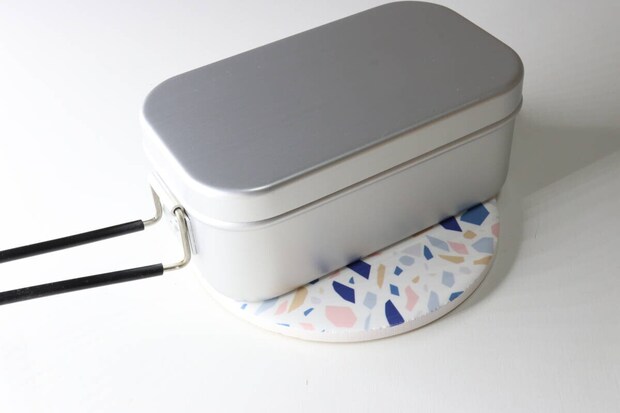 セラミック鍋敷き（取っ手付）　使用例