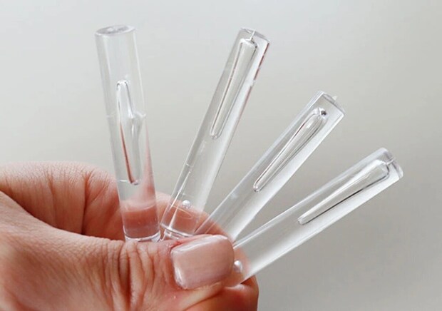 ダイソー　ディスプレイスタンド 角型ロング　脚