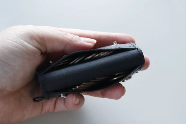 ダイソー ミニコインケース(A、合皮) 使用例 硬貨 ダイソー ミニコインケース(A、合皮) 使用例 硬貨