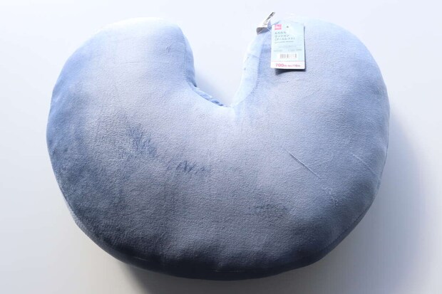 もちもちクッション（アームレスト）　パッケージ