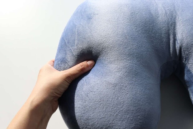 もちもちクッション（アームレスト）　質感