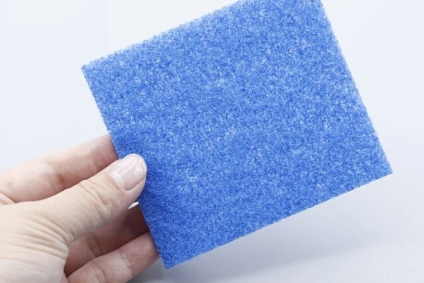 ダイソー　カビ落ちくん 防カビ剤入シートスポンジ