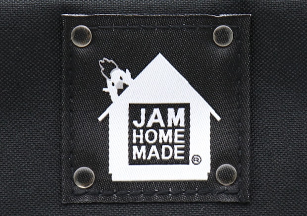 宝島社ムック付録のからあげクン ショルダーバッグ BOOK feat. JAM HOME MADE4