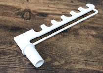 空いてるフックを有効活用！ちょい干しができる100均アイデアグッズ