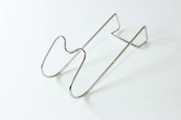 ステンレスキッチン下扉用スプレーホルダー ステンレスキッチン下扉用スプレーホルダー