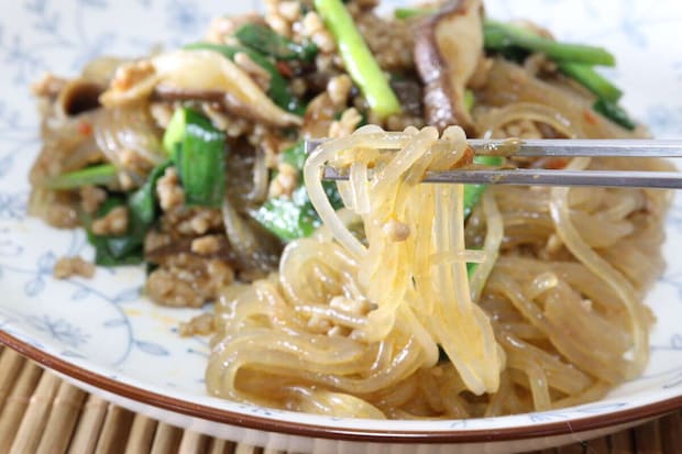 シンプルステンレススプーン&お箸セット お箸の使用例 シンプルステンレススプーン&お箸セット お箸の使用例