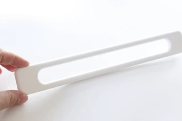 ダイソー　キッチンシンクの省スペース収納バー（落ち落ちV）