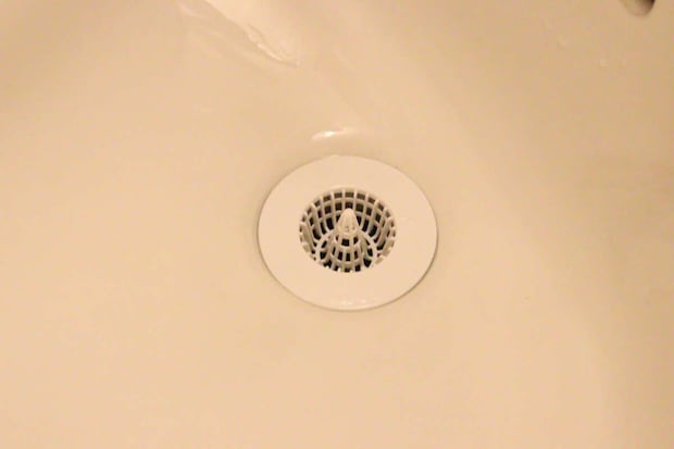 水切れが良い洗面台のごみガード　使用例