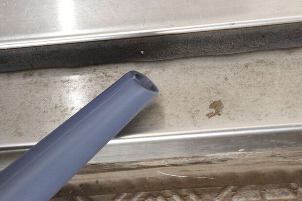 スリムじょうろ　掃除