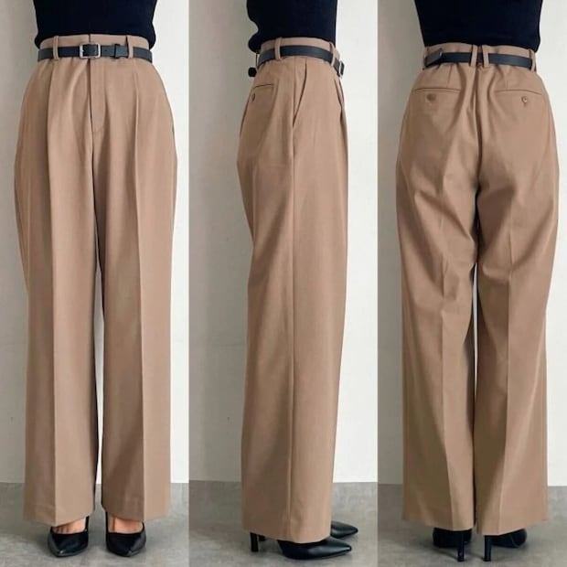 ユニクロタックワイドパンツベージュ