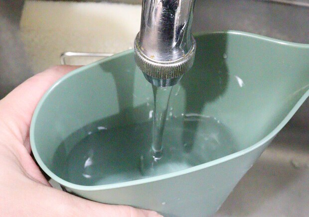 ダイソー スリム水差し ダイソーのスリム水差しの容量