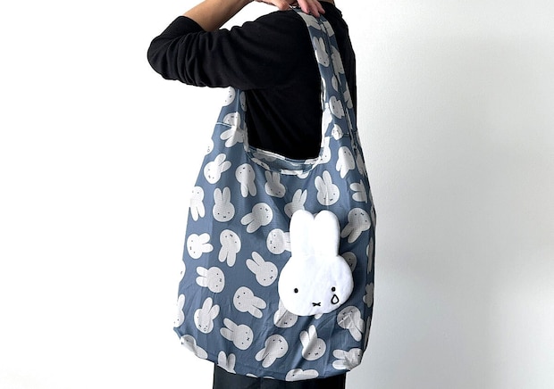 宝島社 雑誌付録 InRed3月号 ミッフィー “ふわふわ”フェイス形エコバッグ 宝島社雑誌付録のInRed3月号のミッフィー“ふわふわ”フェイス形エコバッグ2