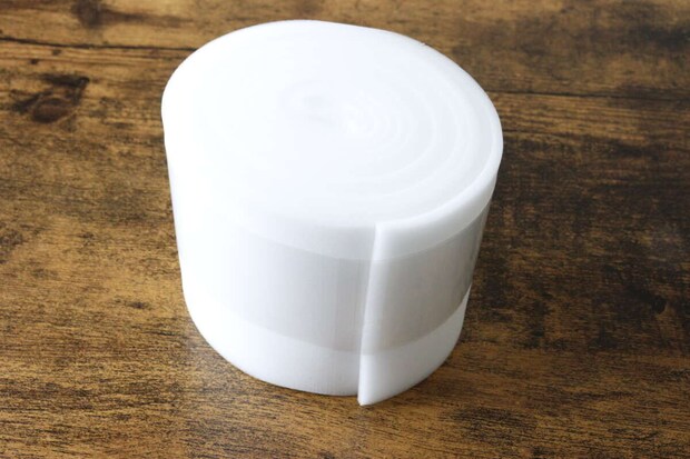 ダイソーのロールタイプのメラミンスポンジ