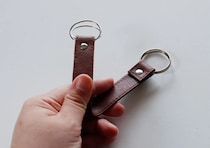 なぜこれがダイソーに…！？「誰でも手軽に楽しめる！」専門店で買うと高い本格手芸グッズ