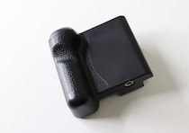 ダイソー幻商品がパワーアップして帰ってきたぞ！手持ちのアレをサポート！500円でも安い家電