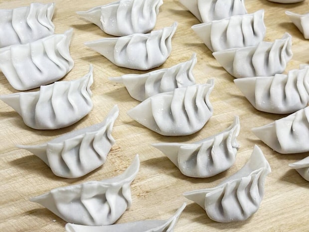 ダイソー 餃子のあんベラ ダイソーの餃子のあんベラで作った餃子