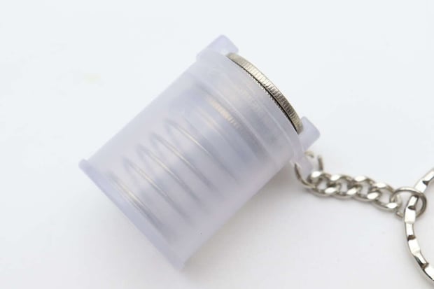 コイン収納キーホルダー(バネ式) 中身が見える コイン収納キーホルダー(バネ式) 中身が見える