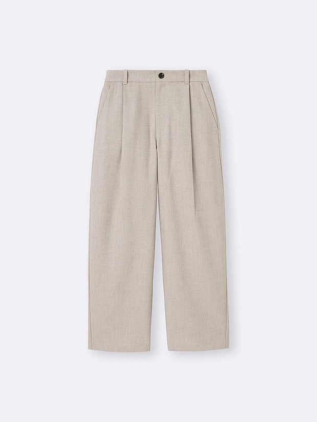 GU ワイドテーパードアンクルパンツ GUのワイドテーパードアンクルパンツ