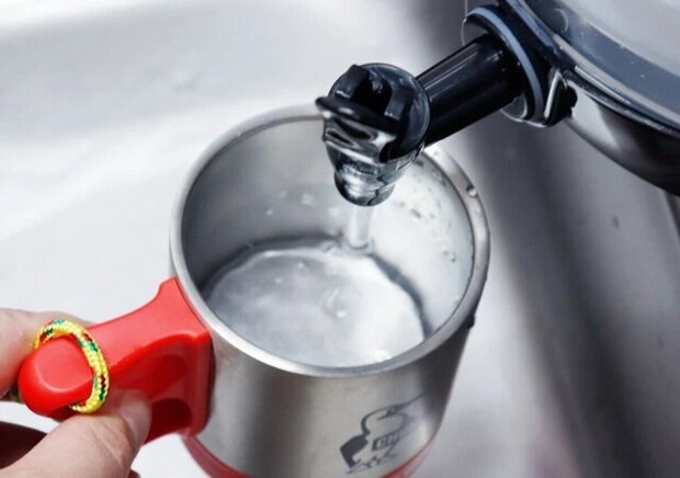 ダイソー 折りたたみポリタンク(コック付) 使用例 ダイソー 折りたたみポリタンク(コック付) 使用例