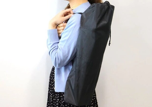 ダイソー 折りたたみアウトドアチェア(収納袋付、背もたれ付) 持ち運び ダイソー 折りたたみアウトドアチェア(収納袋付、背もたれ付) 持ち運び