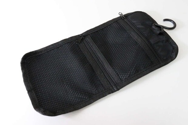 セリア つり下げポーチ セリア つり下げポーチ