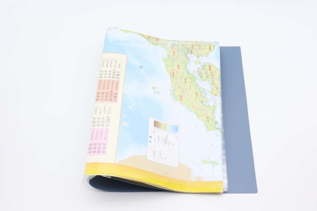 360度折り返せるファイル（A4、BL）　安定する