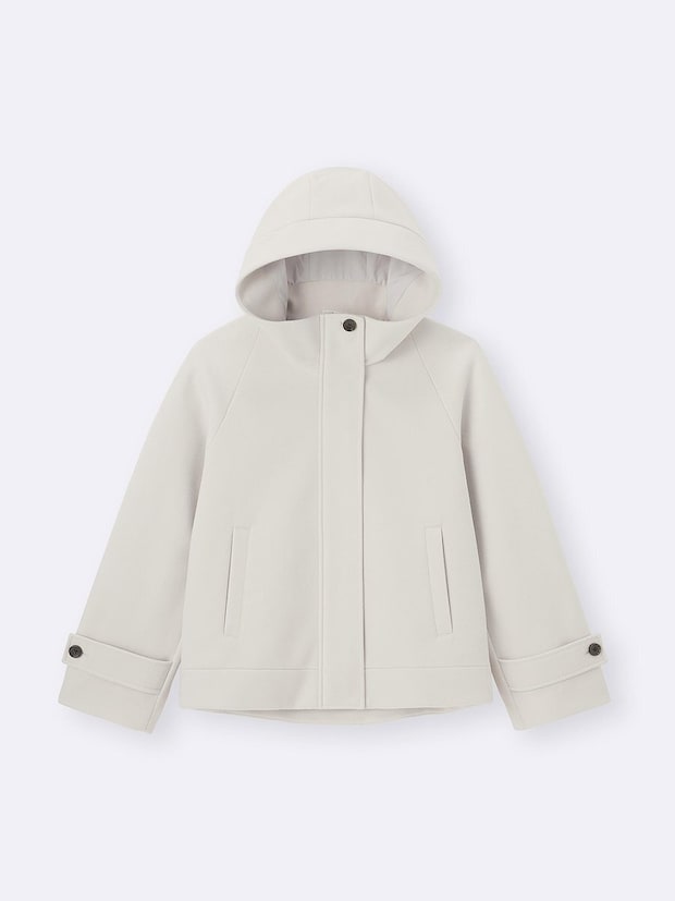 GUのコージーメルトンショートフーディコート