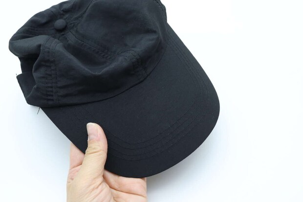 ダイソー 撥水キャップ ツバ ダイソーの撥水キャップのツバ