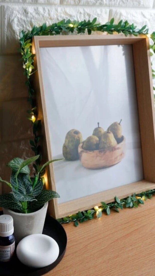 ダイソー ガーランドライト(20LED、グリーン、USBタイプ) 使用例 針金 フォトフレーム ダイソー ガーランドライト(20LED、グリーン、USBタイプ) 使用例 針金 フォトフレーム