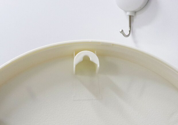 ダイソー掛け時計25cm壁掛けフック