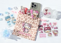 待って…sweet3月号の付録…可愛いが止まらない♡雪焼けキティちゃんグッズセット